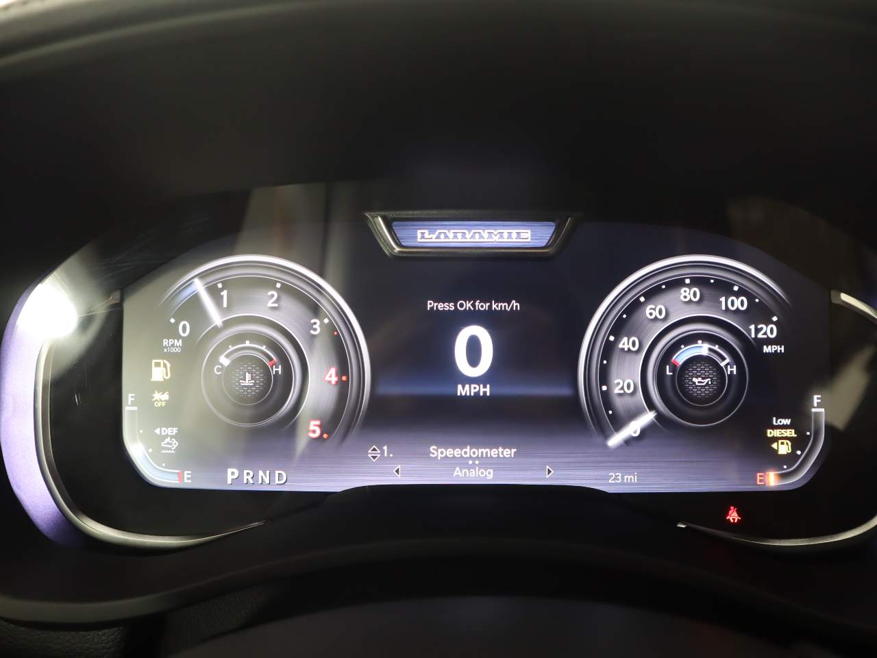 2025 RAM 3500 Laramie - Photo 16
