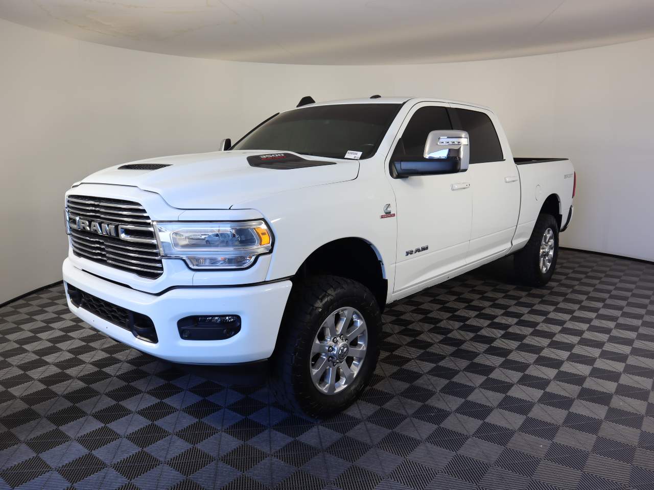 2024 Ram 3500 Laramie Crew Cab