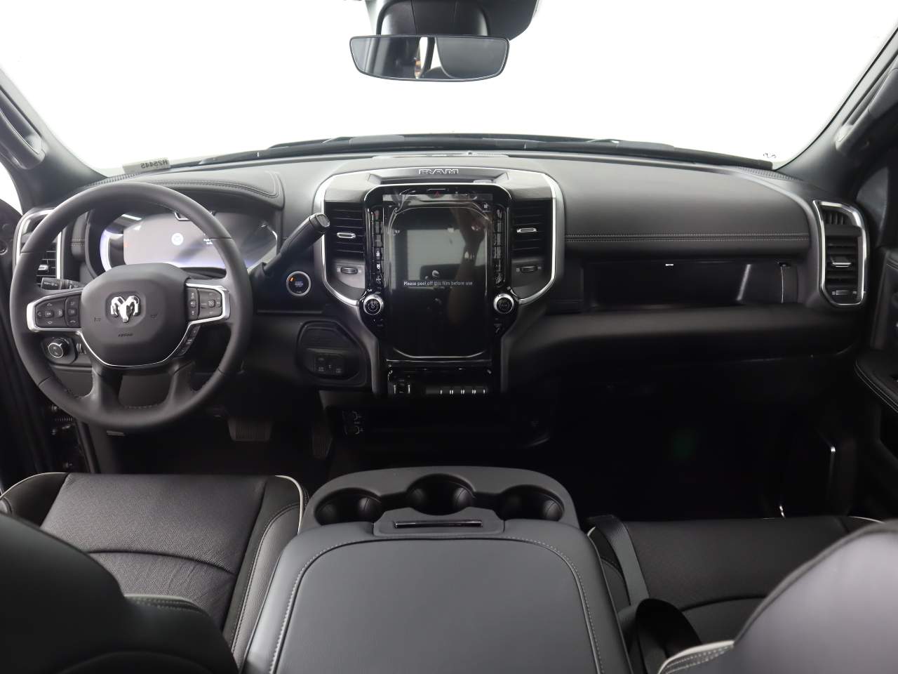 2025 RAM 3500 Laramie - Photo 12