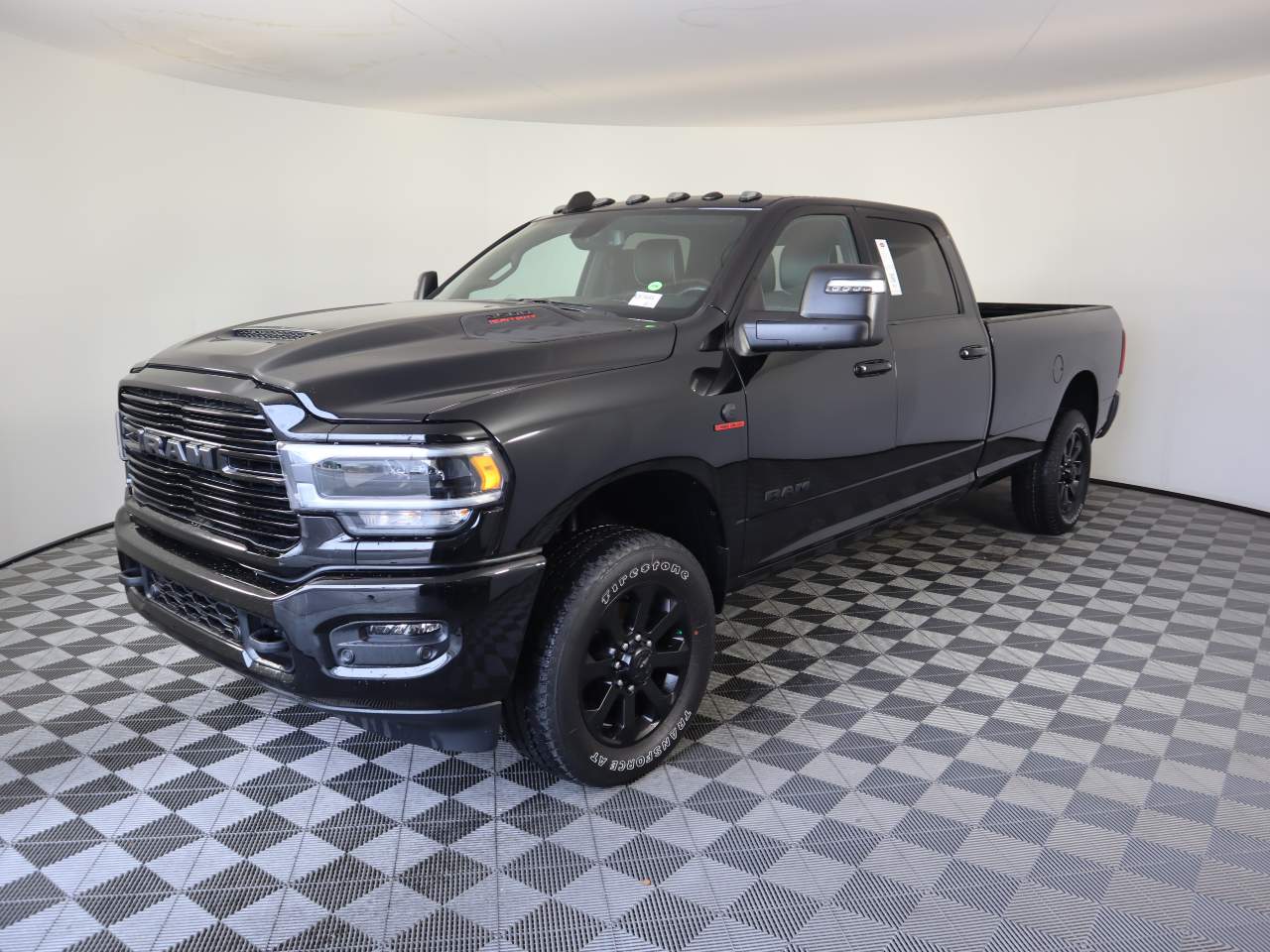 2024 Ram 3500 Laramie Crew Cab