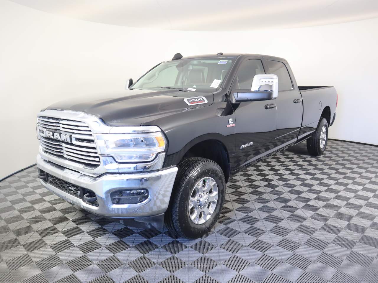 2024 Ram 3500 Laramie