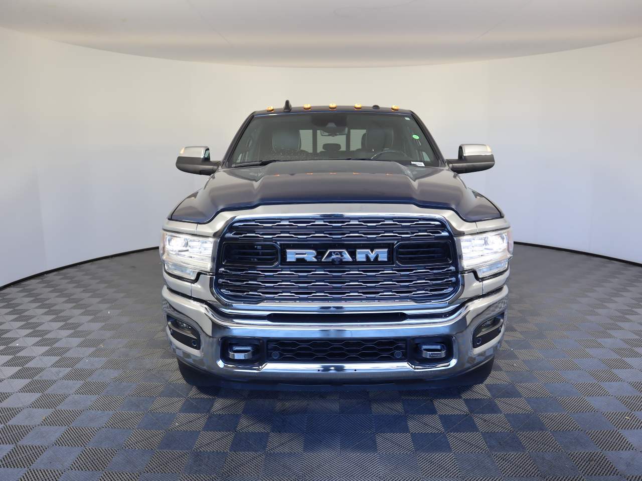 2022 Ram 3500 Limited Crew Cab