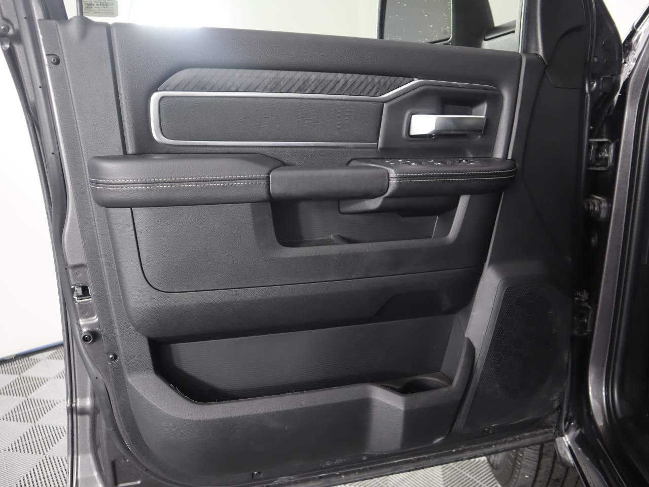 2025 RAM 2500 Big Horn - Photo 7