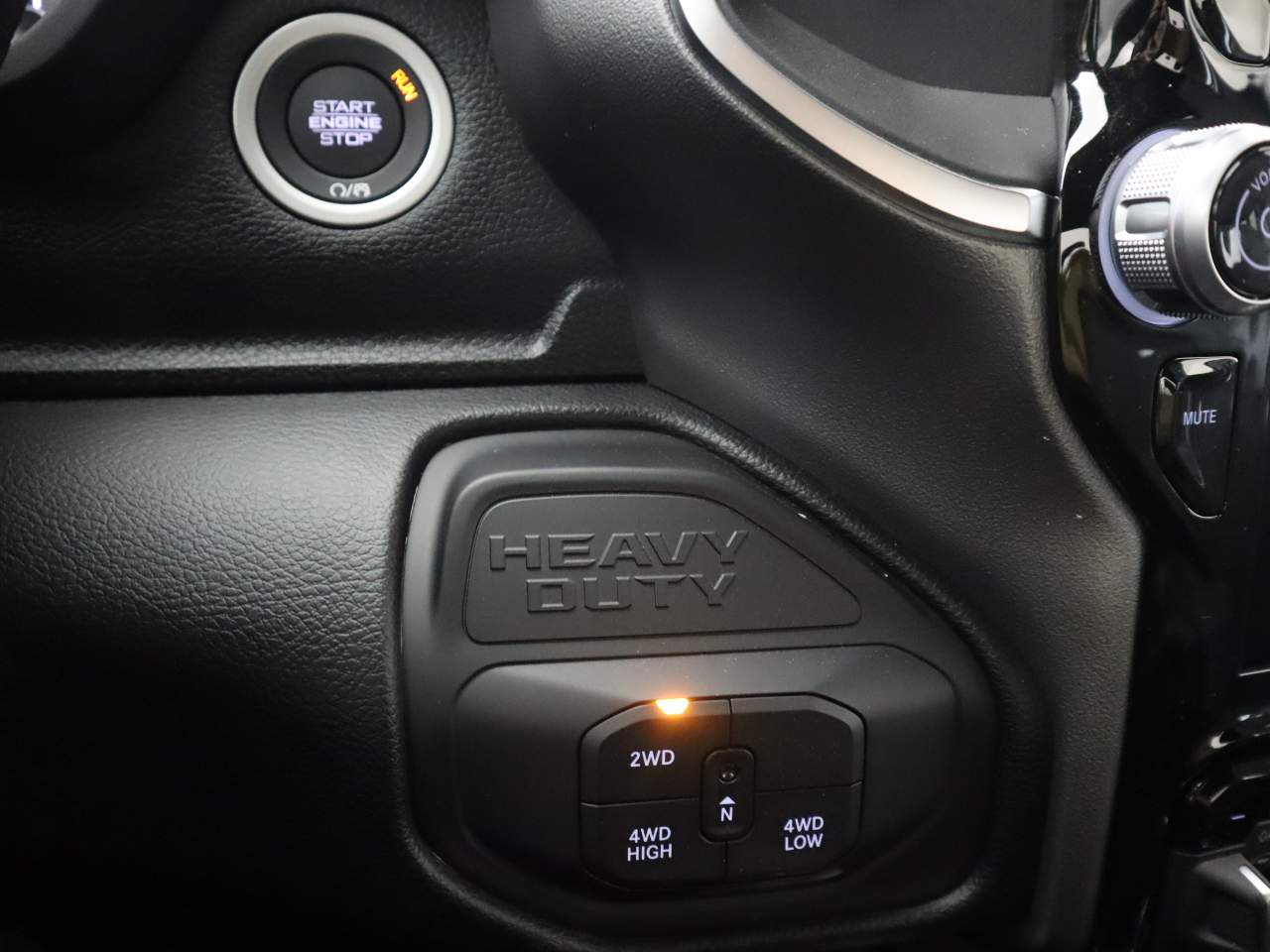 2025 RAM 2500 Big Horn - Photo 16