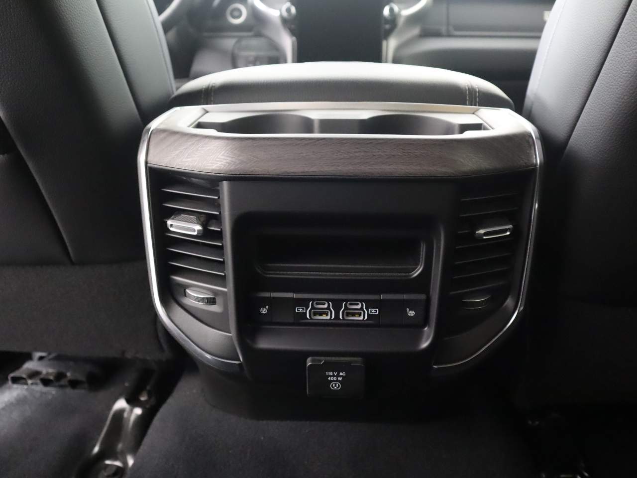 2025 RAM 2500 Laramie - Photo 12