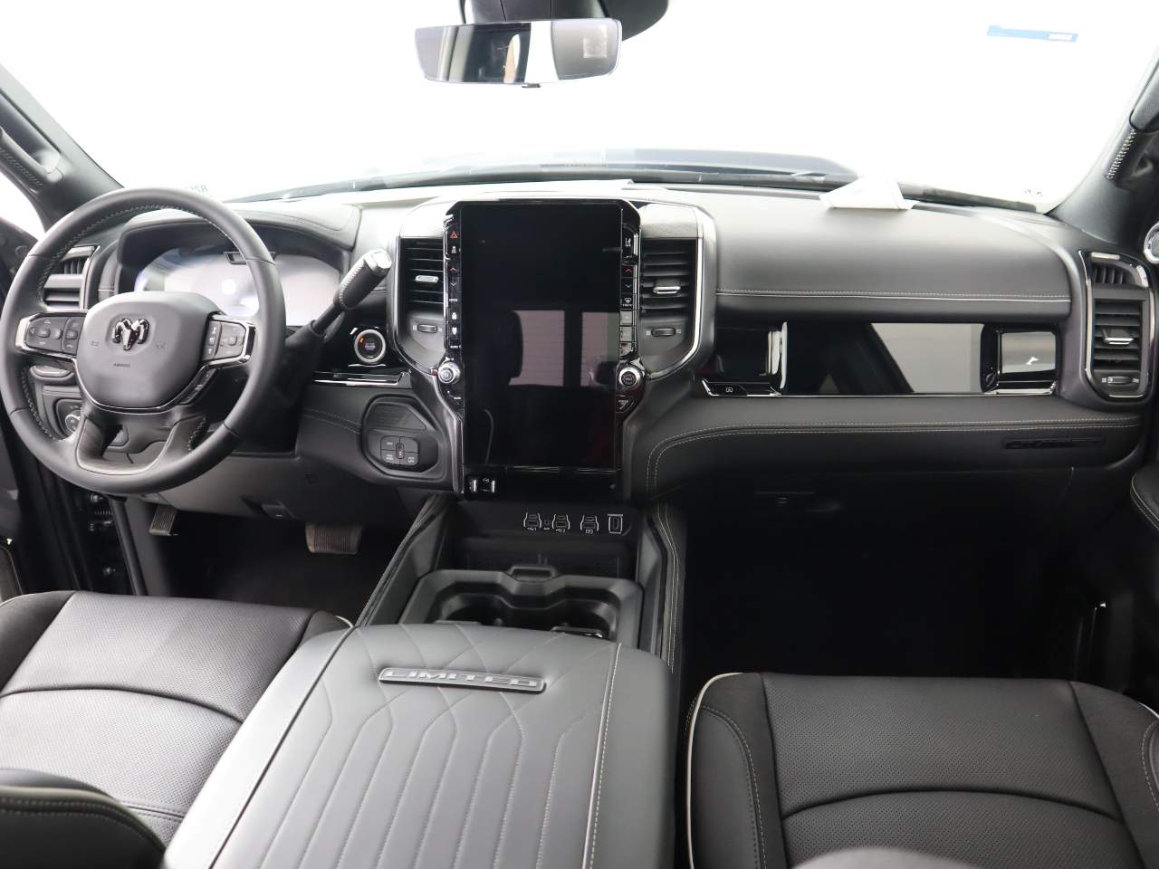 2025 RAM 2500 Limited - Photo 14