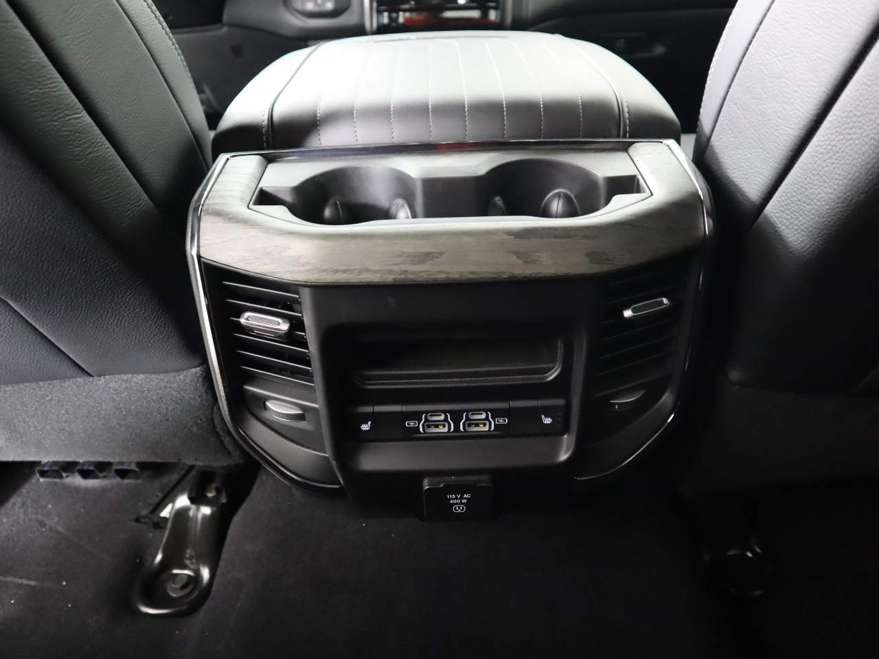 2025 RAM 2500 Limited - Photo 13