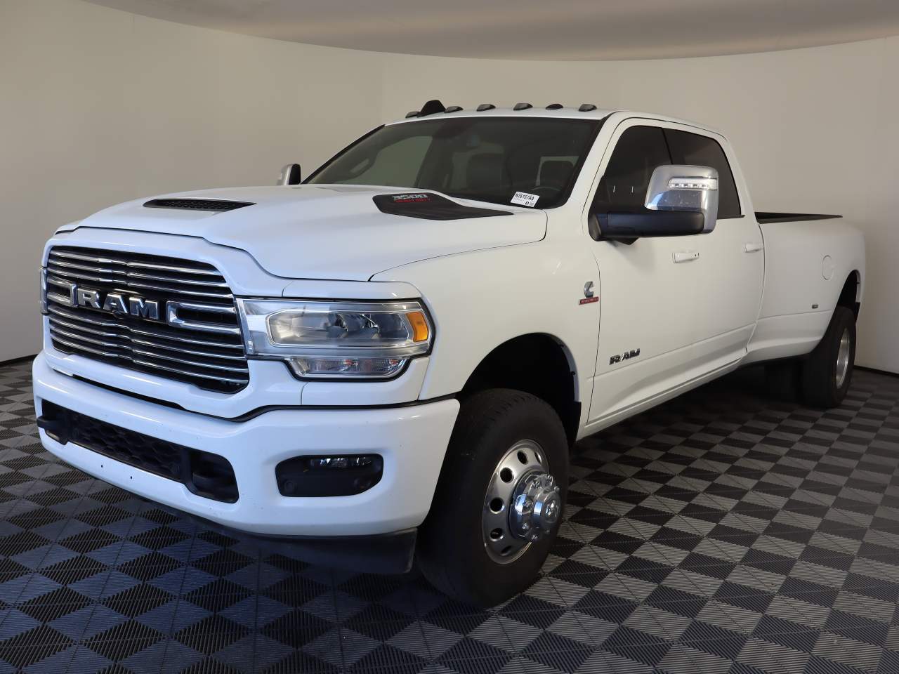 2023 Ram 3500 Laramie Crew Cab