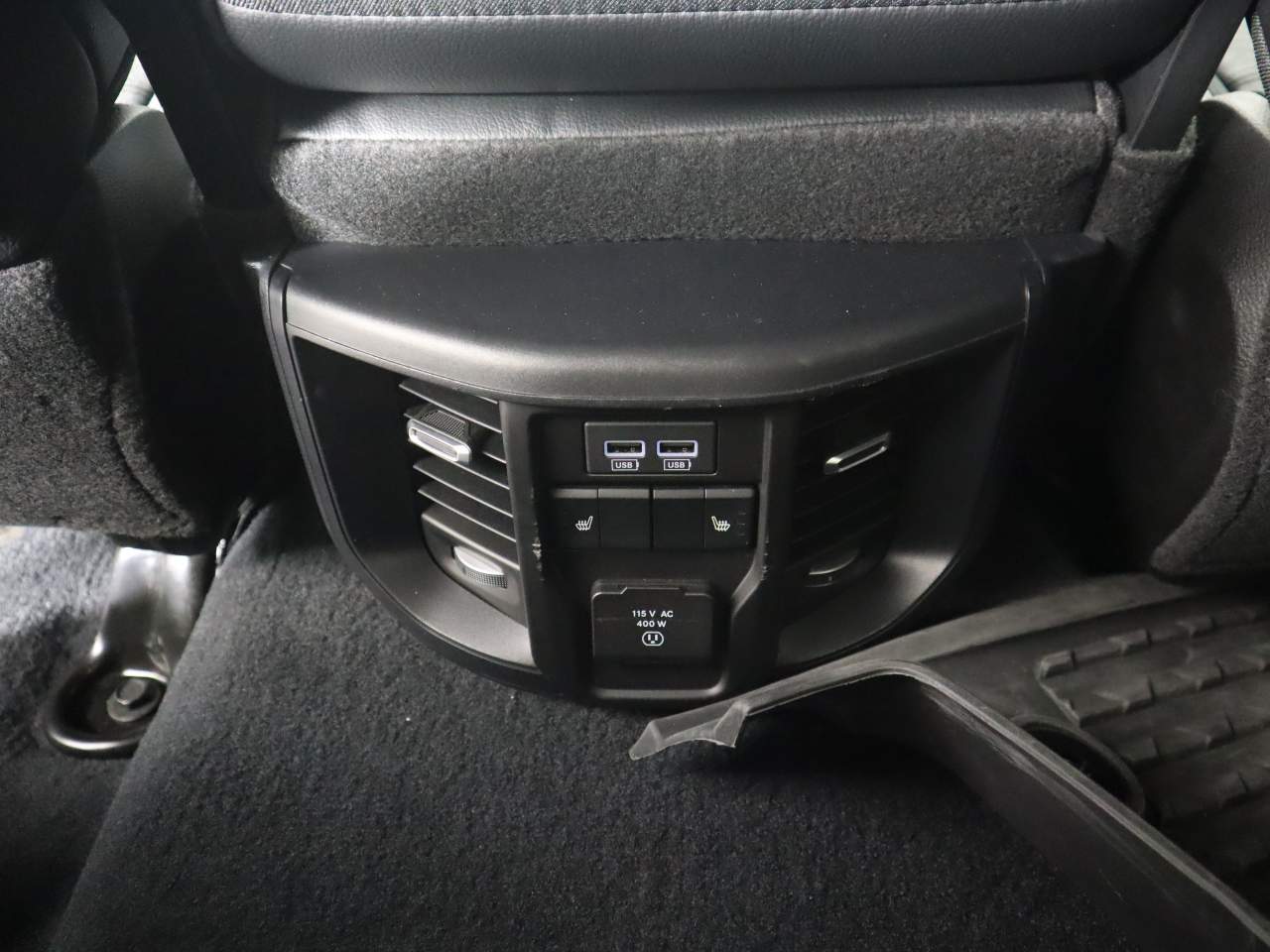 2024 RAM Ram 3500 Pickup Laramie - Photo 11