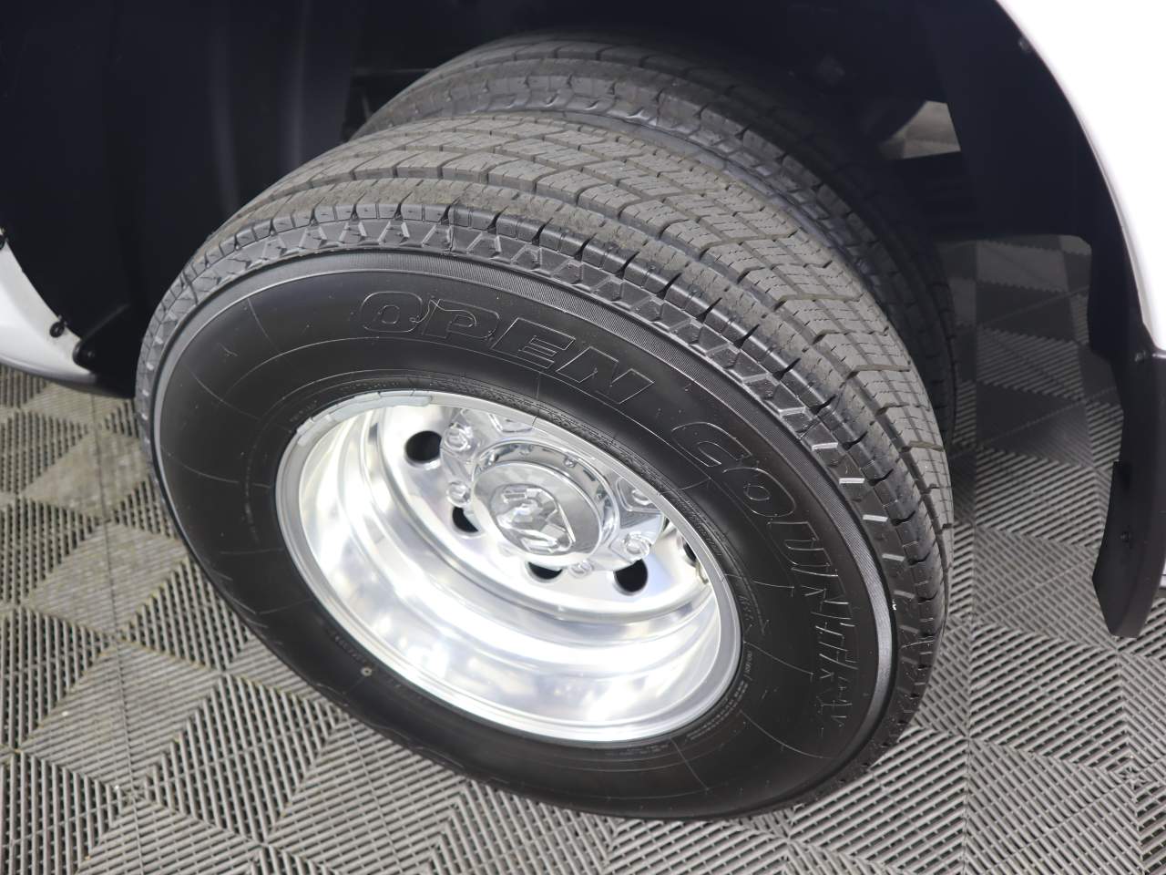 2024 RAM Ram 3500 Pickup Laramie - Photo 6