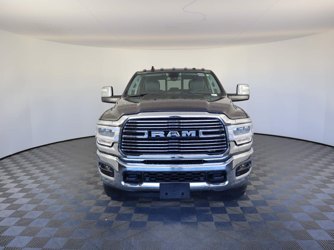 2024 Ram 3500 Laramie Crew Cab