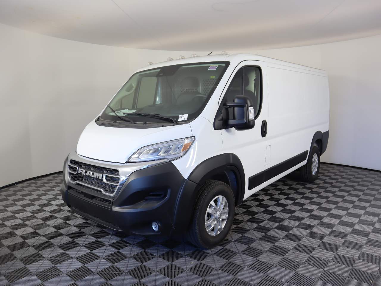 2024 Ram ProMaster Cargo SLT