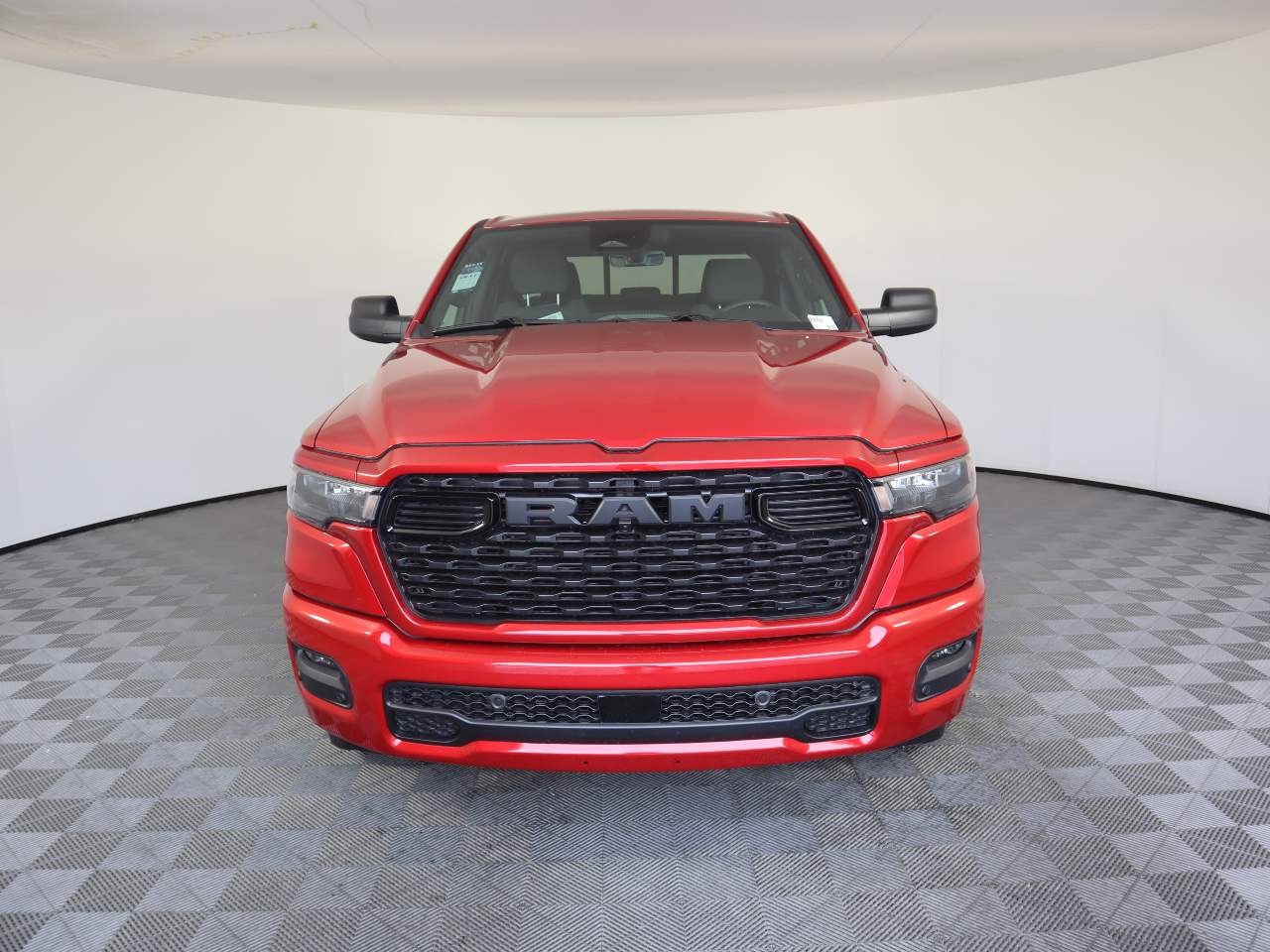 2026 Ram 1500 Crew Cab Tradesman