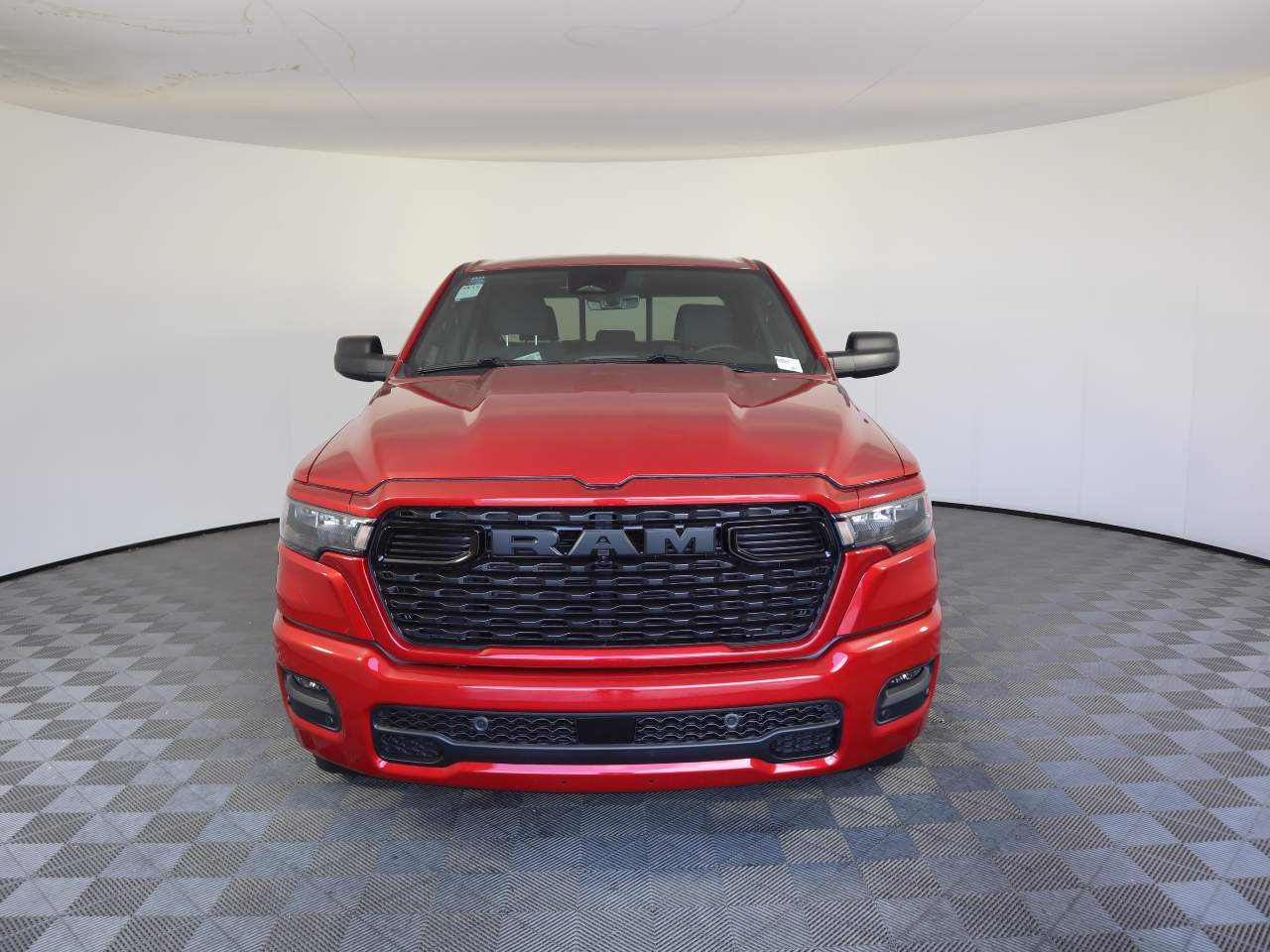 2026 Ram 1500 Crew Cab Tradesman