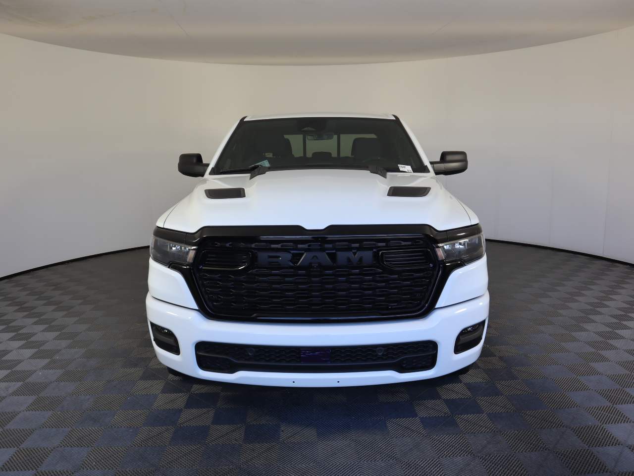 2026 Ram 1500 Crew Cab Tradesman