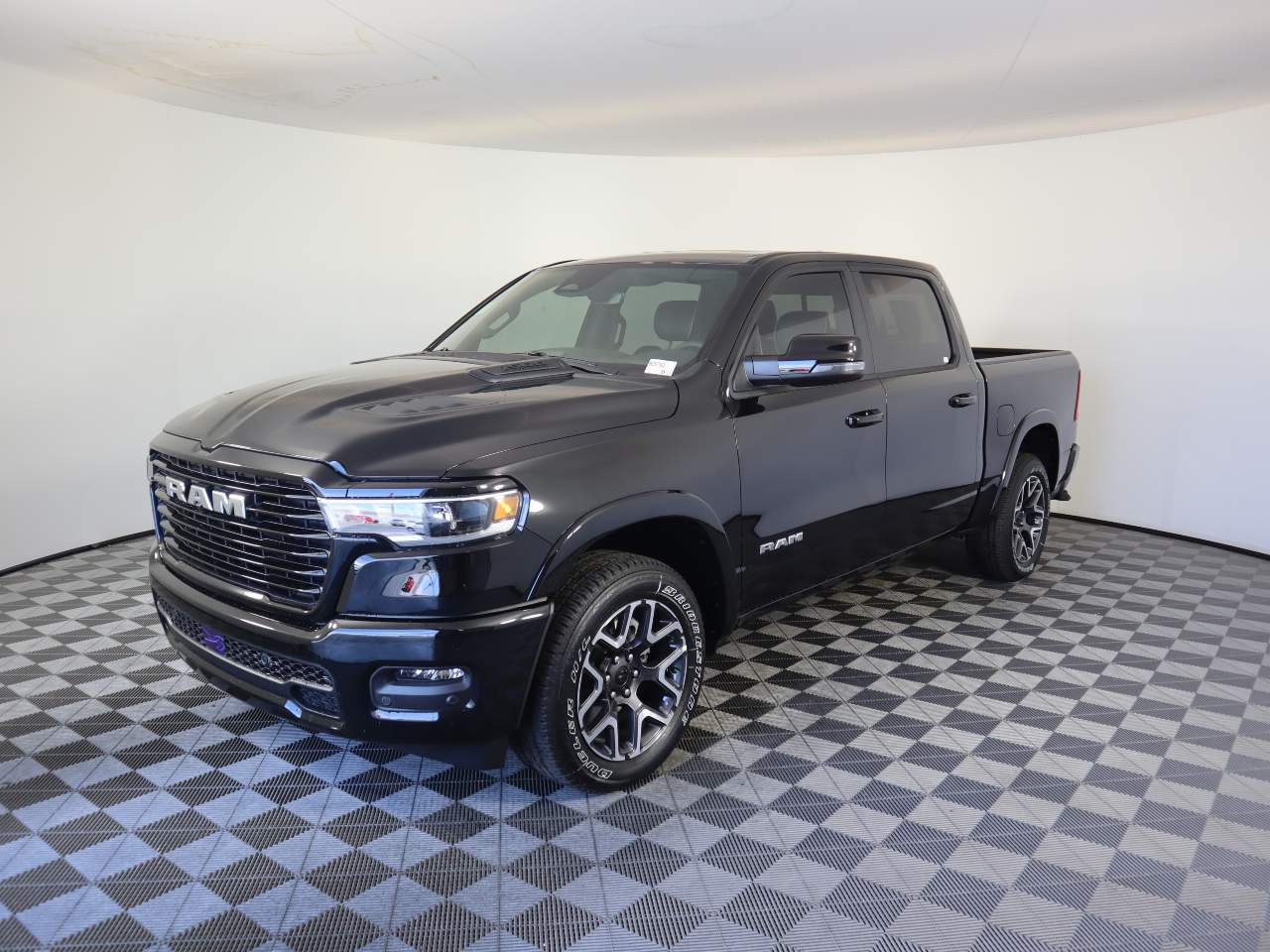2026 Ram 1500 Crew Cab Laramie