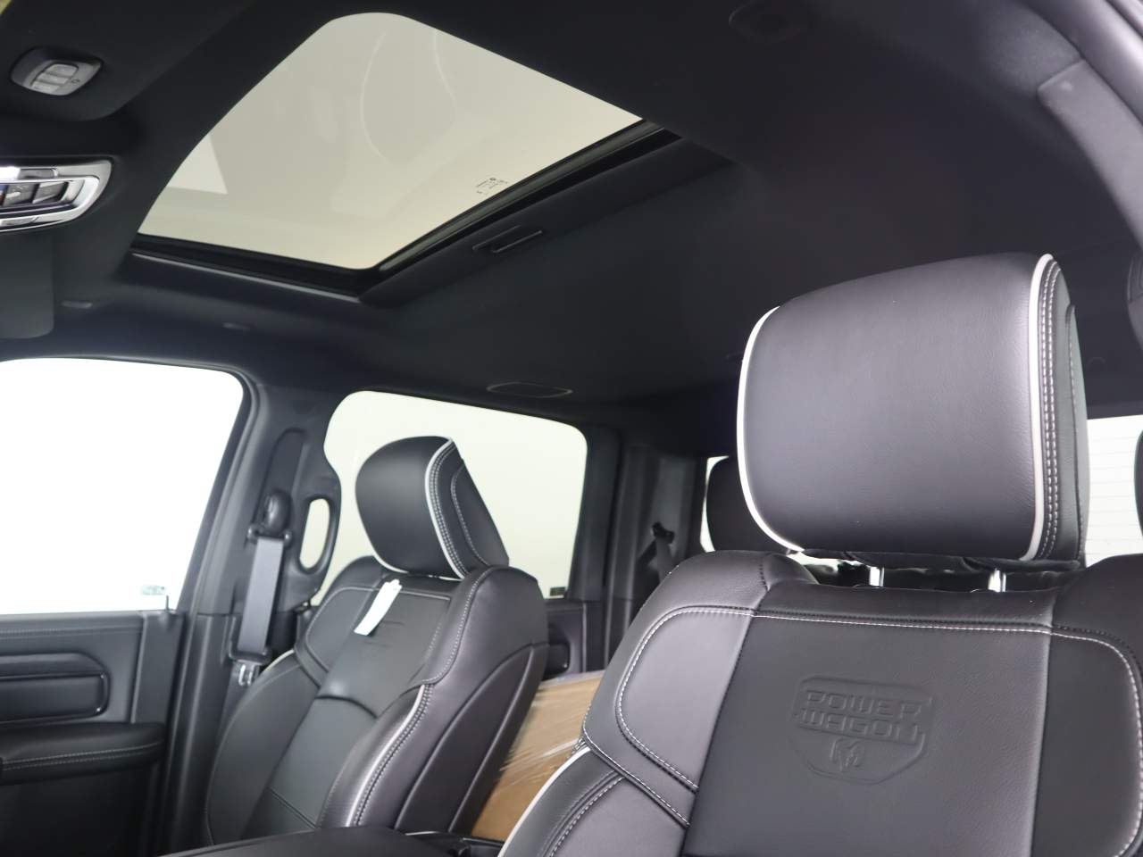 2025 RAM 2500 Power Wagon - Photo 11