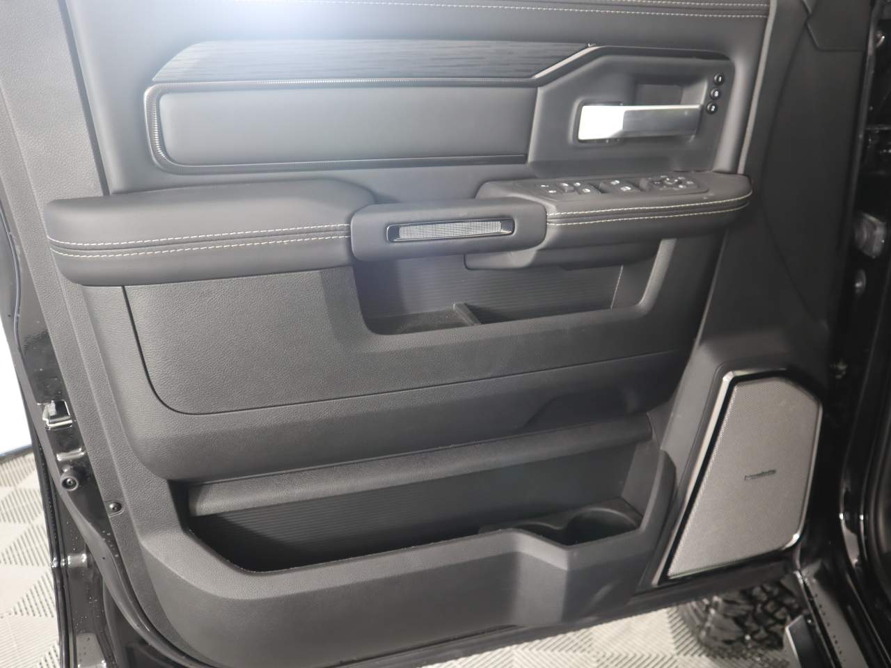 2025 RAM 2500 Power Wagon - Photo 7
