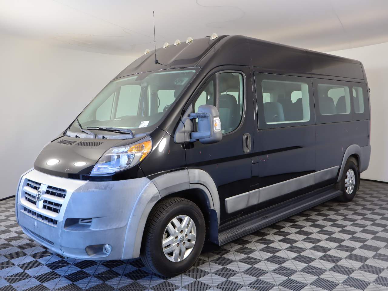 2014 Ram ProMaster 3dr Full-Size FWD Window 12-Passenger