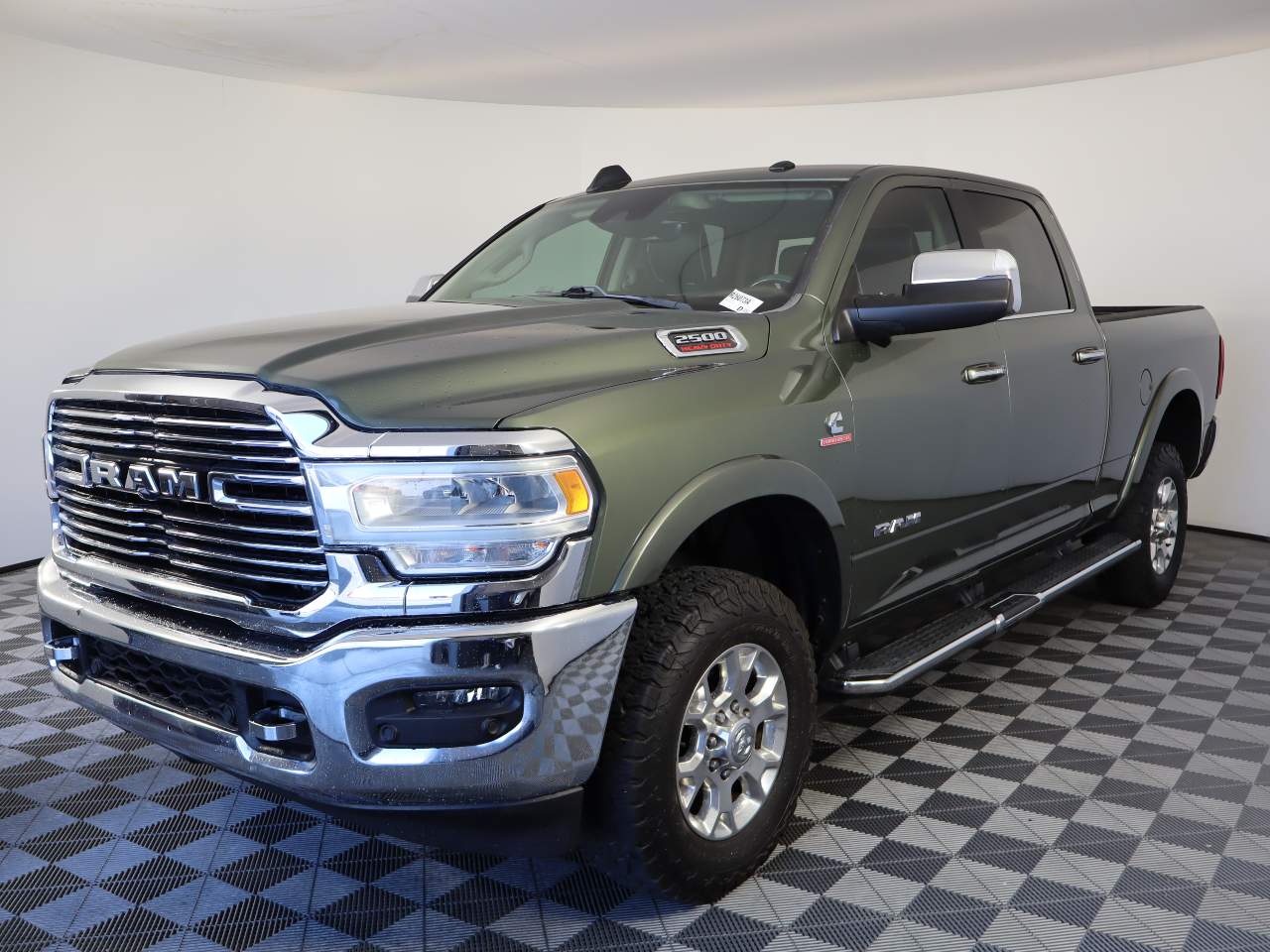 2020 RAM 2500 Laramie 4X4 Crew Cab SWB's photo