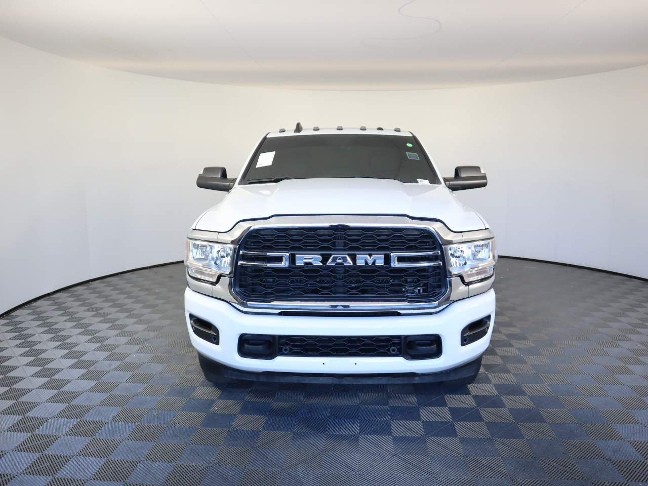 2022 Ram 2500 Tradesman Crew Cab