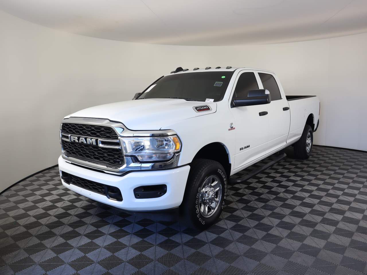 2022 Ram 2500 Tradesman Crew Cab