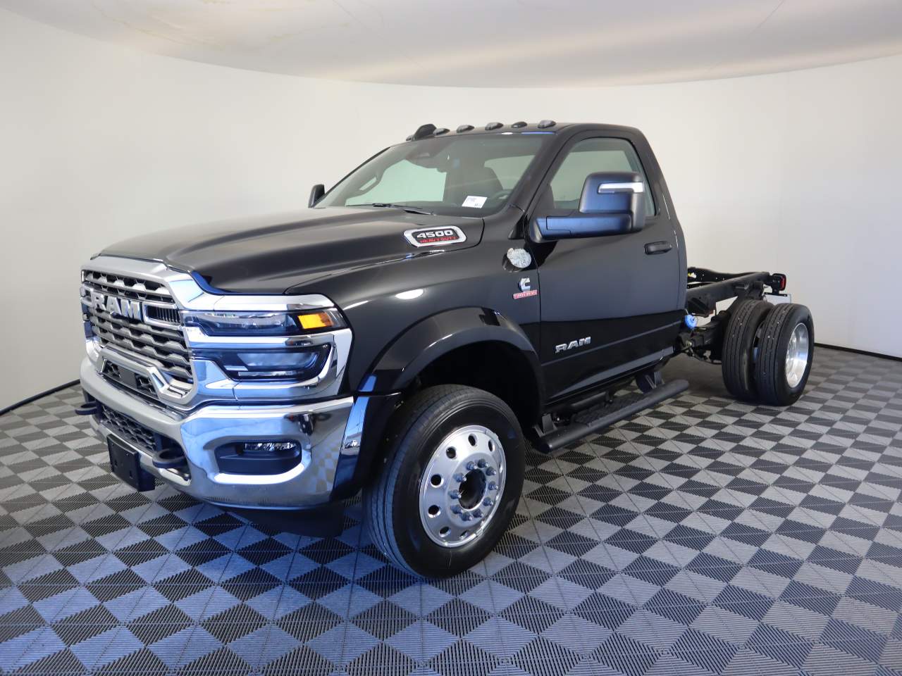 2025 RAM Ram 4500 Chassis Cab Tradesman's photo