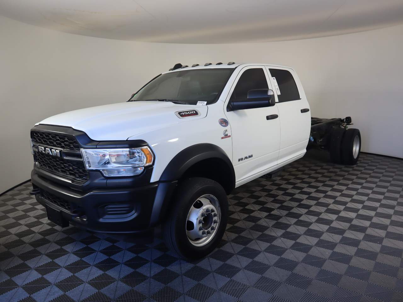 2022 RAM 4500 Tradesman 4X4 Crew Cab DRW 197" WB's photo