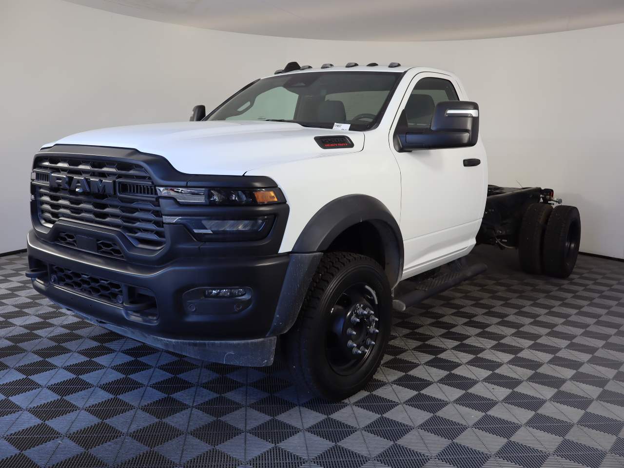 2025 RAM 5500 Tradesman 4X4 Reg Cab LWB DRW 169" WB's photo