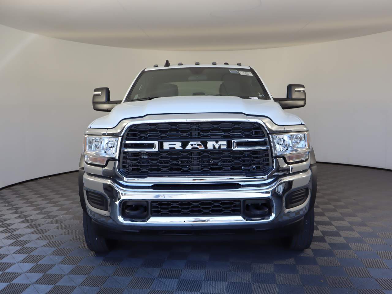 2024 Ram 5500 Chassis Cab Tradesman