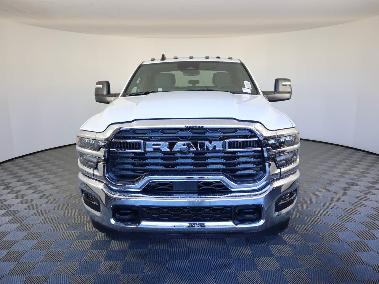 2026 Ram 3500 Crew Cab Chassis