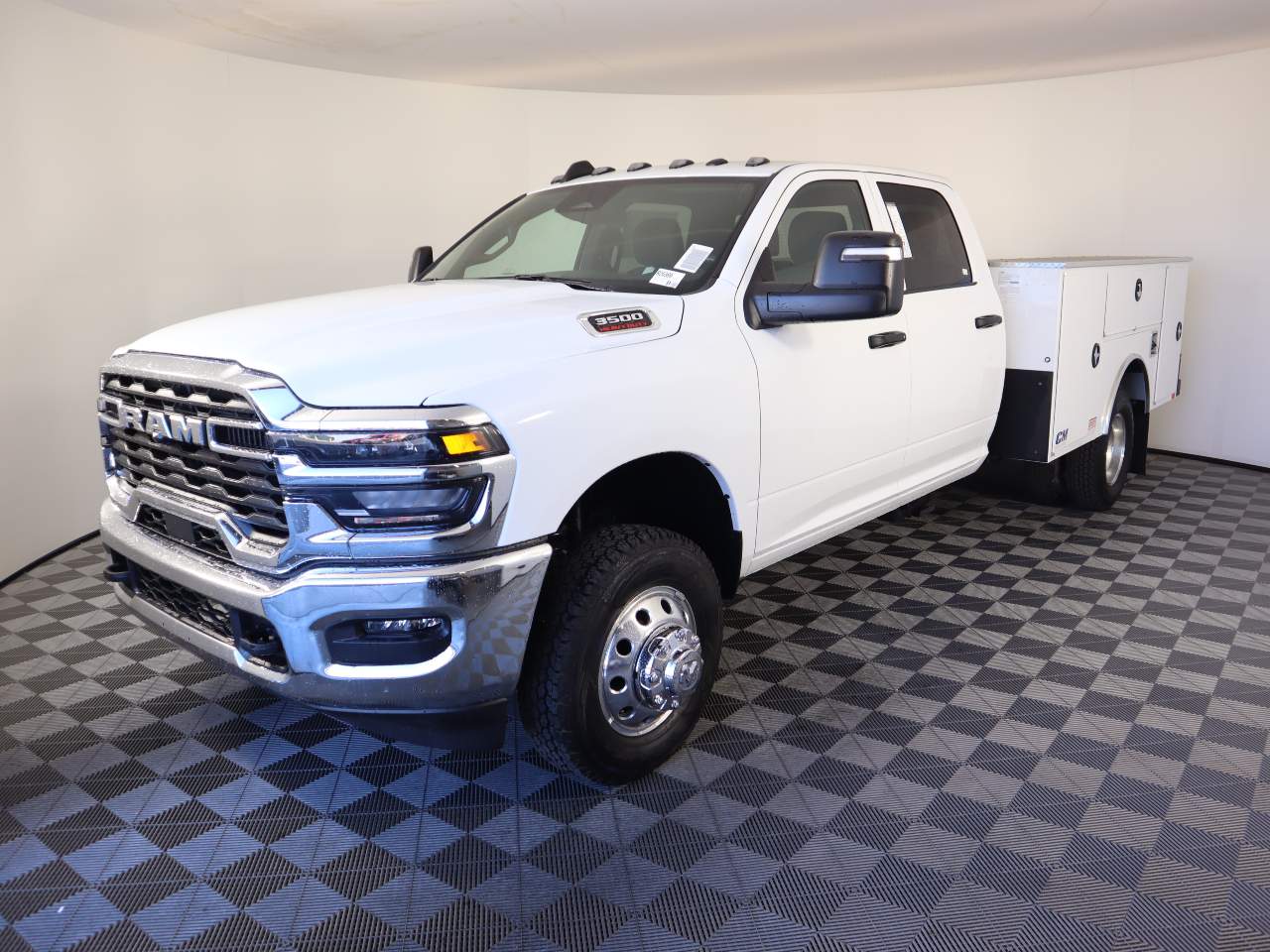 2026 Ram 3500 Crew Cab Chassis