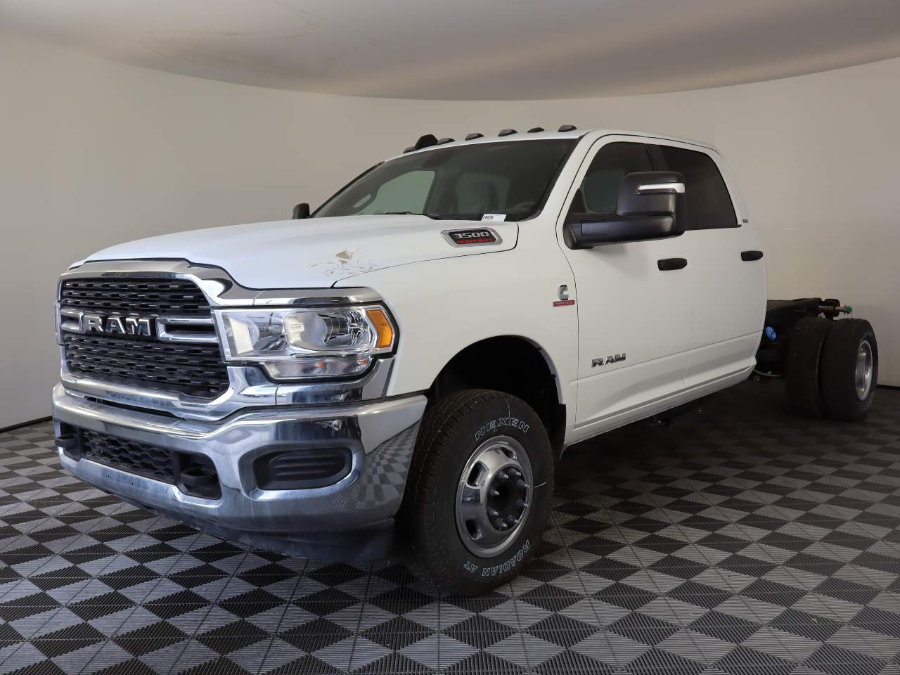 2024 RAM 3500 SLT 4X4 Crew Cab's photo