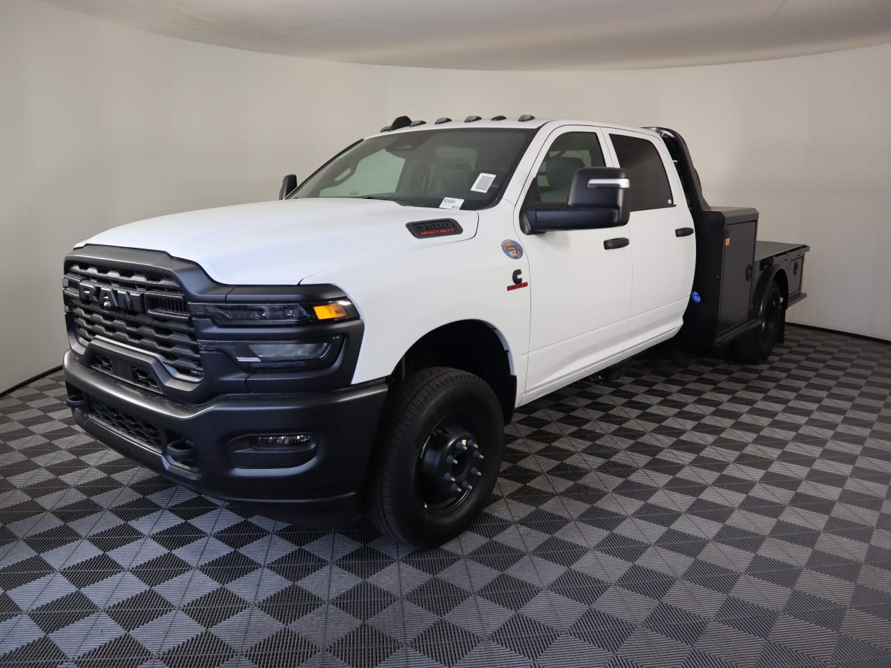 2026 RAM Ram 3500 Chassis Cab Tradesman's photo