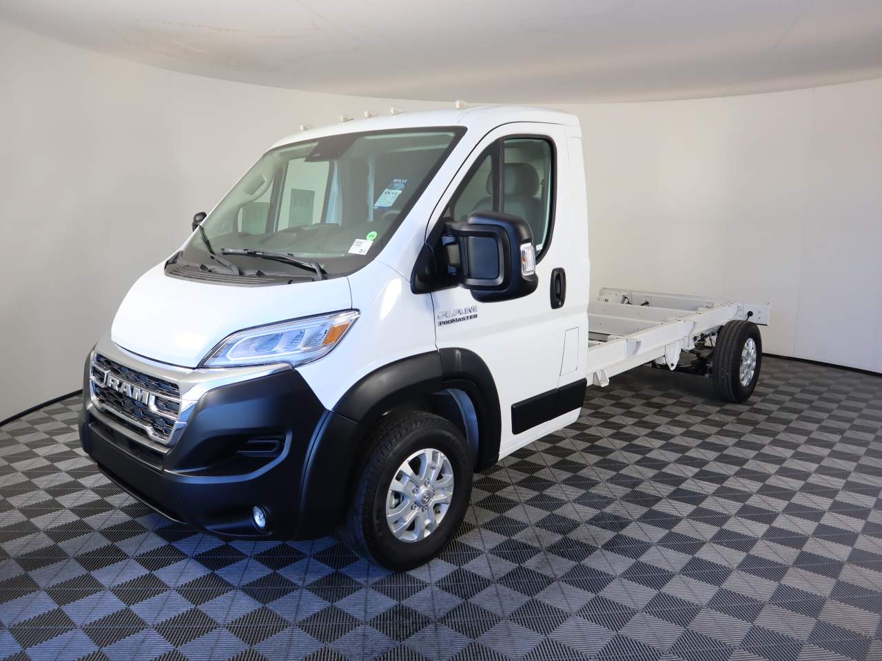 2025 RAM ProMaster Cutaway Base's photo