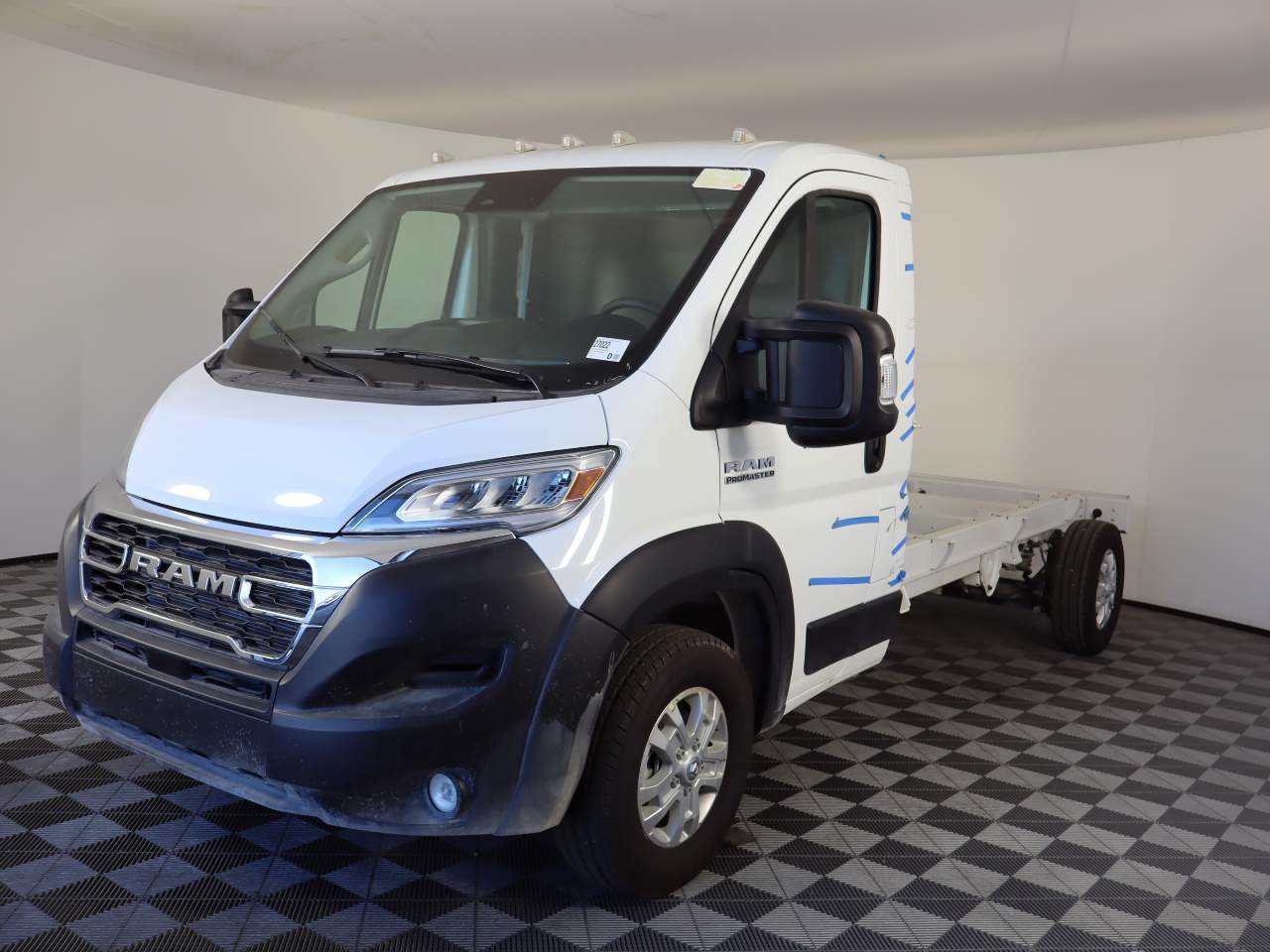 2025 Ram 3500 PROMASTER CUTAWAY 159" WB LOW ROOF