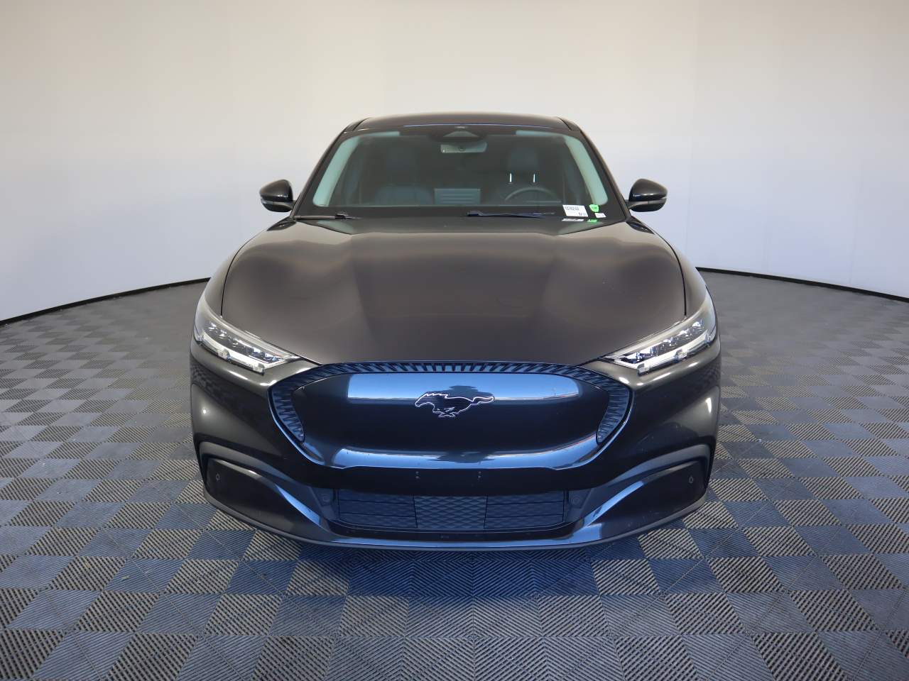 2022 Ford Mustang Mach-E Select