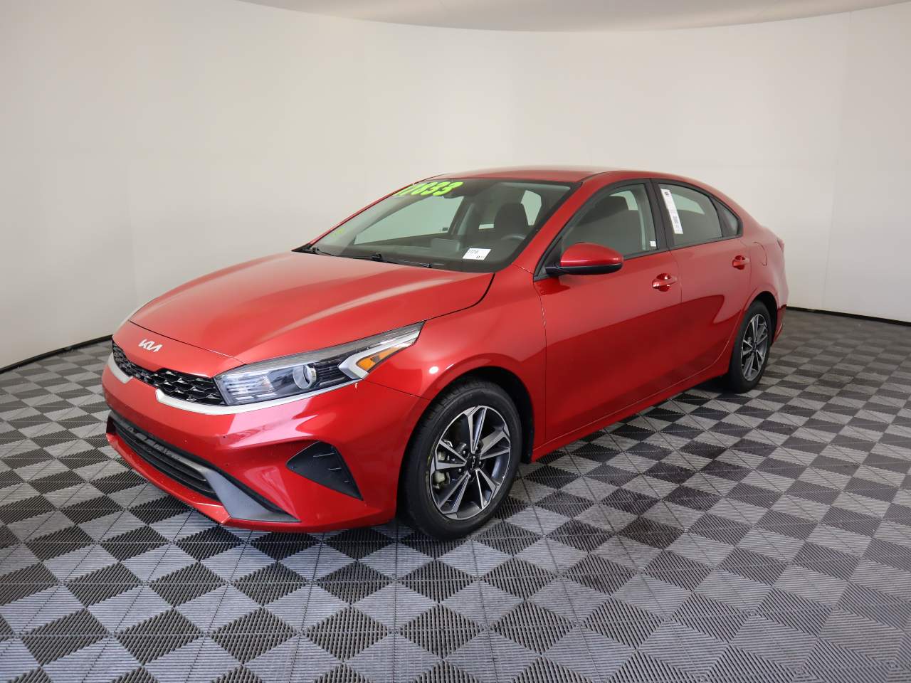 2024 Kia Forte LXS's photo