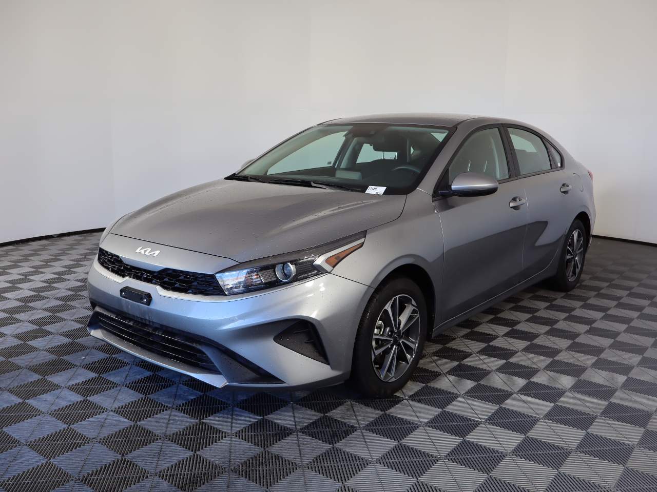 2024 Kia Forte LXS's photo