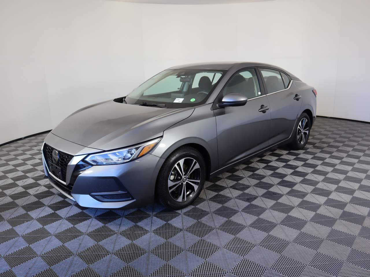 2023 Nissan Sentra SV's photo