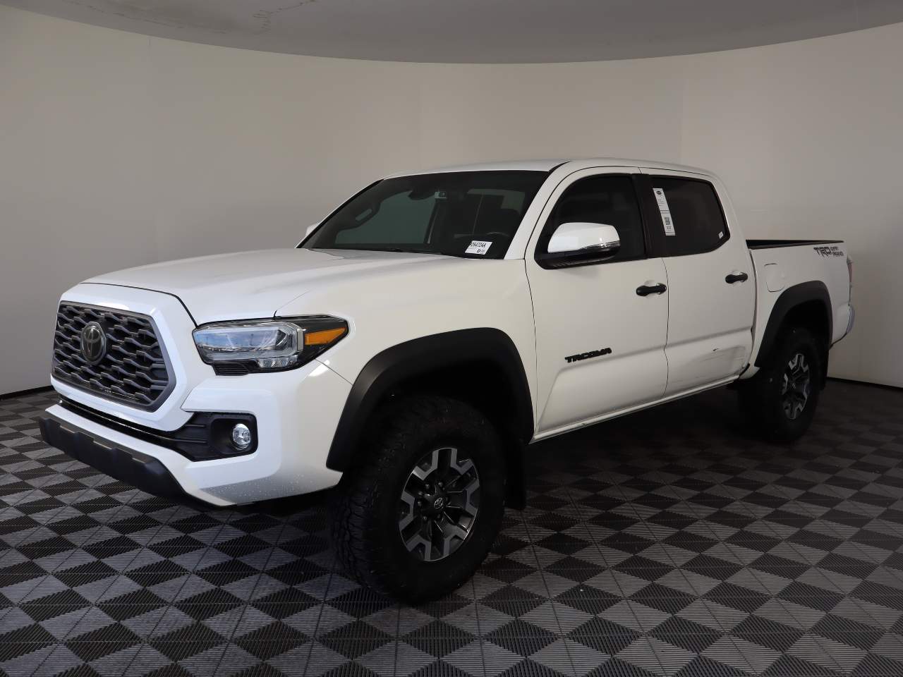 2021 Toyota Tacoma TRD Off-Road Crew Cab