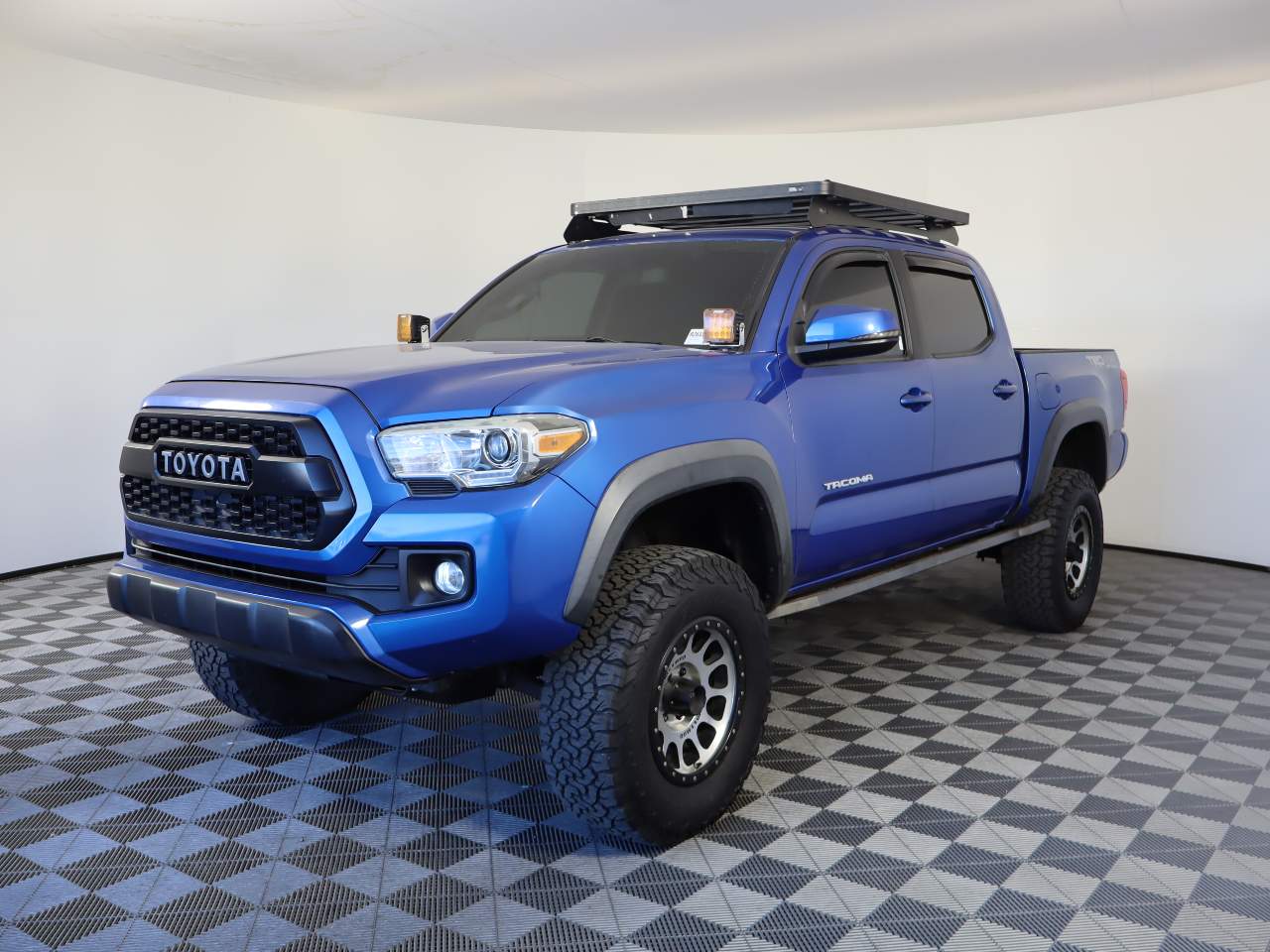 2016 Toyota Tacoma TRD Off-Road Crew Cab