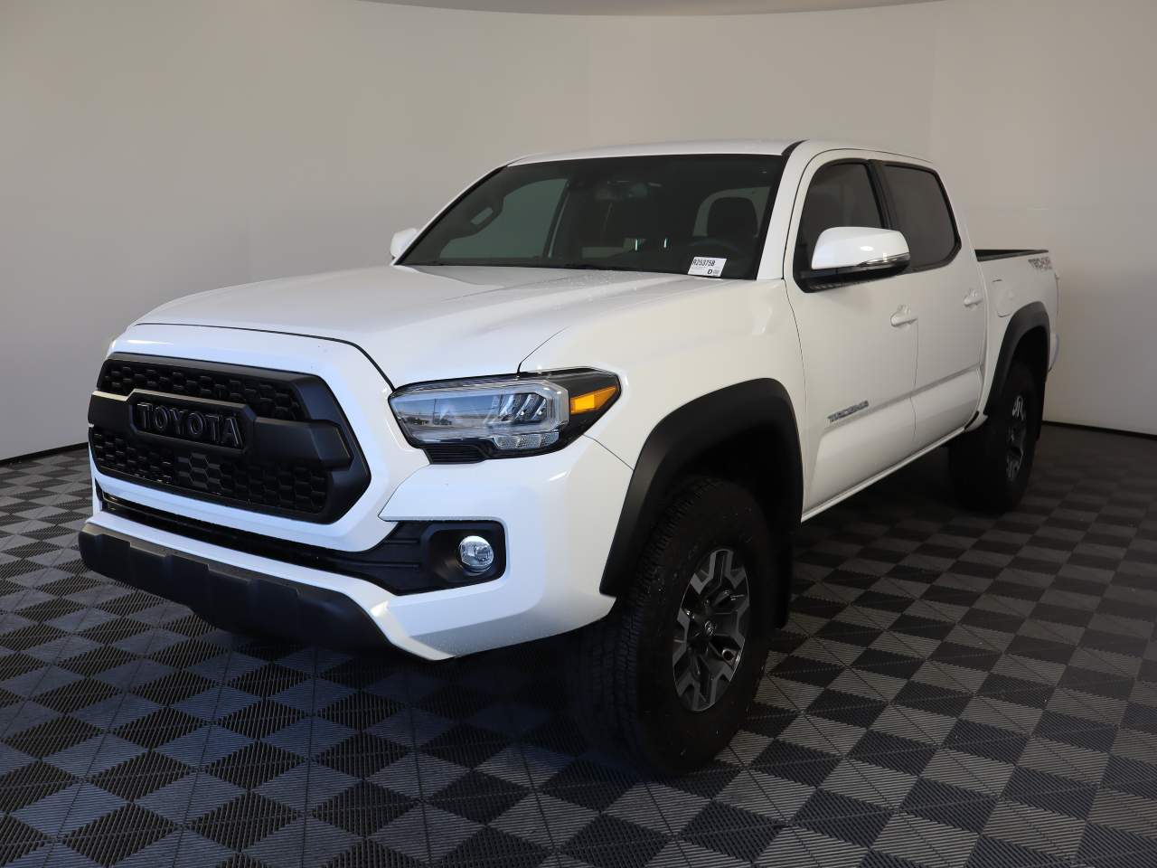 2023 Toyota Tacoma TRD Off-Road Crew Cab