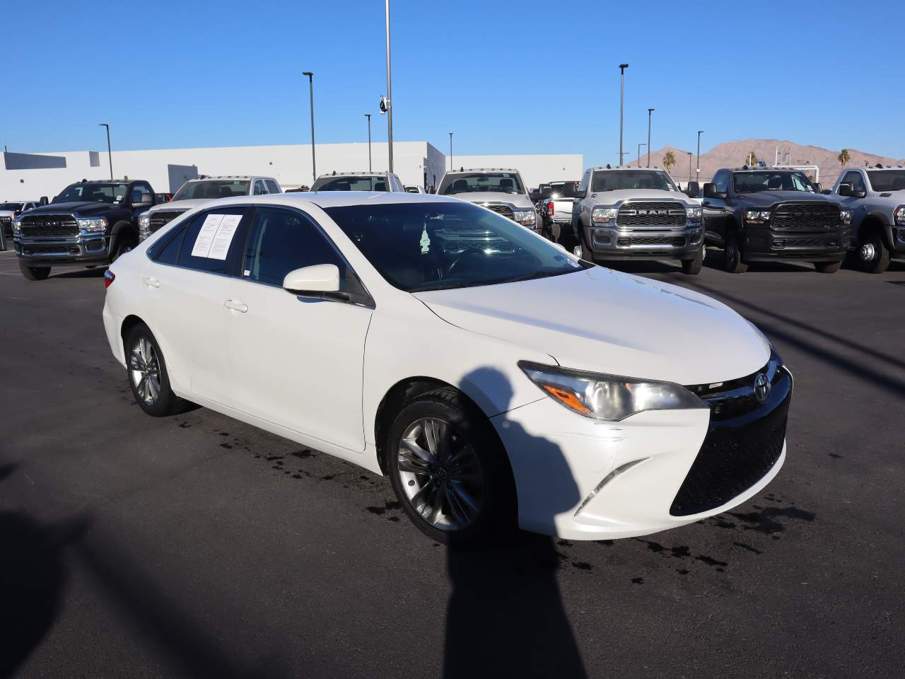 2017 Toyota Camry SE