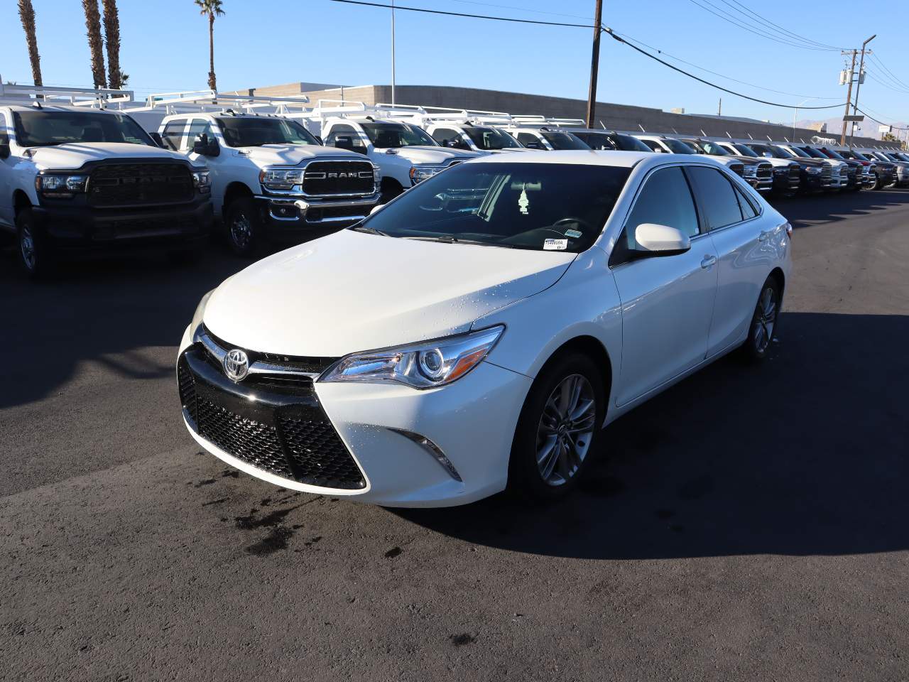 2017 Toyota Camry SE