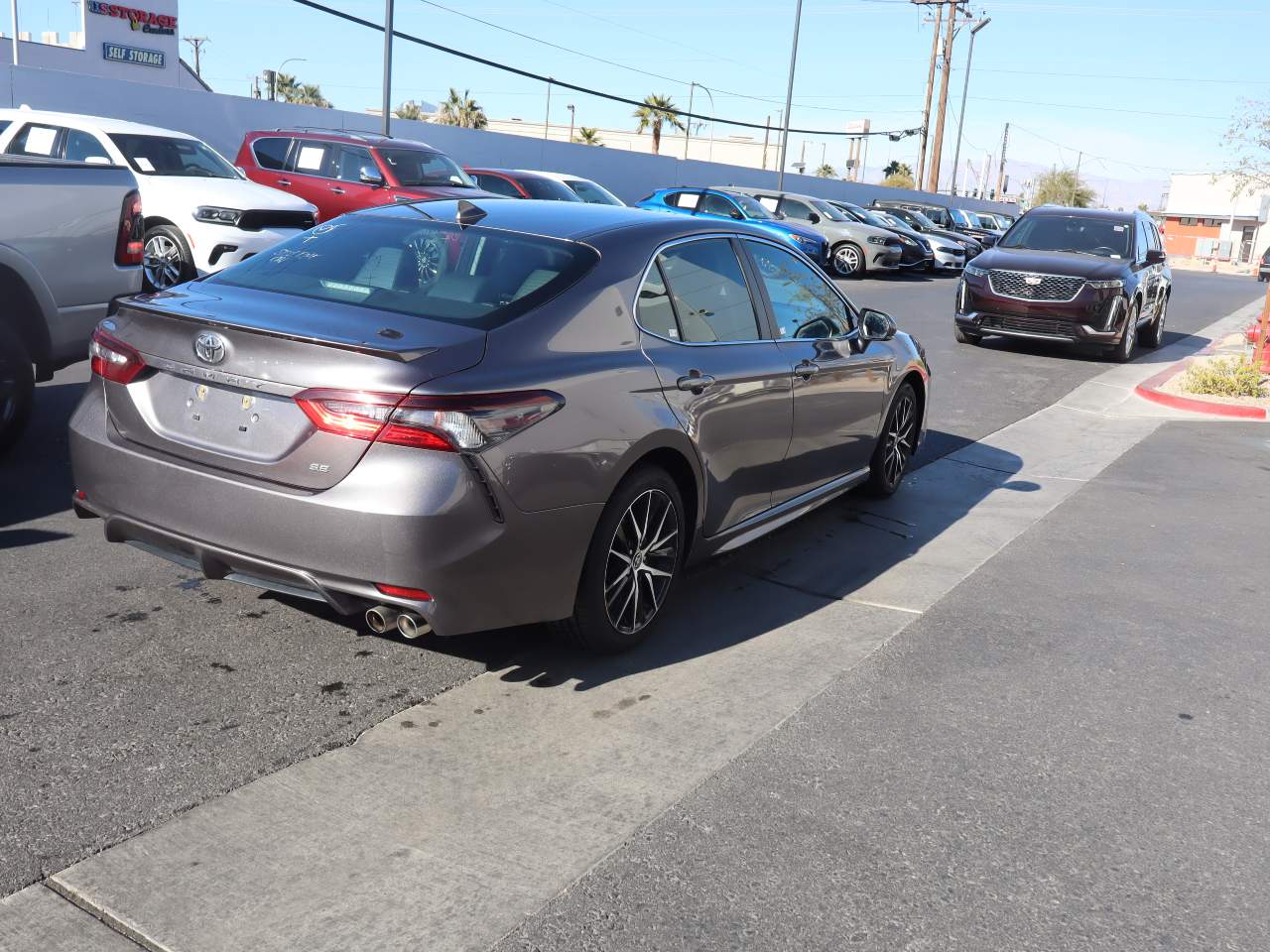 2022 Toyota Camry SE