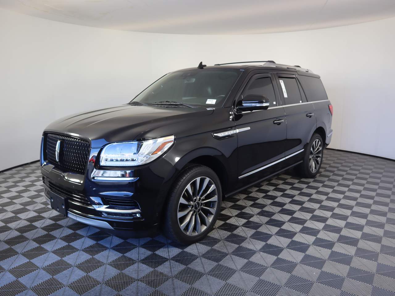2020 Lincoln Navigator Reserve 4WD's photo