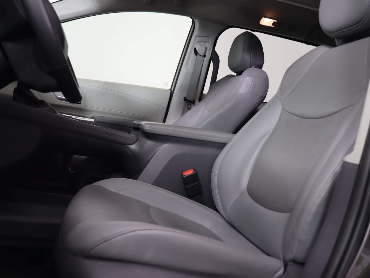 2021 Toyota Sienna Limited 7-Passenger