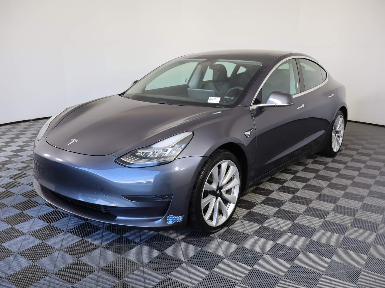 2020 Tesla Model 3 Standard Range