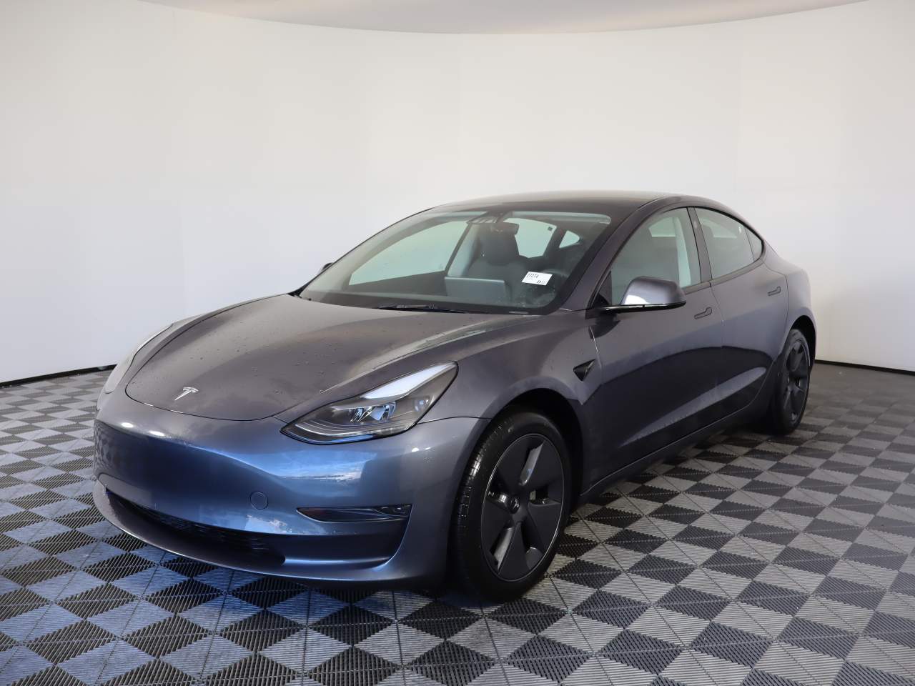 2023 Tesla Model 3 Base's photo